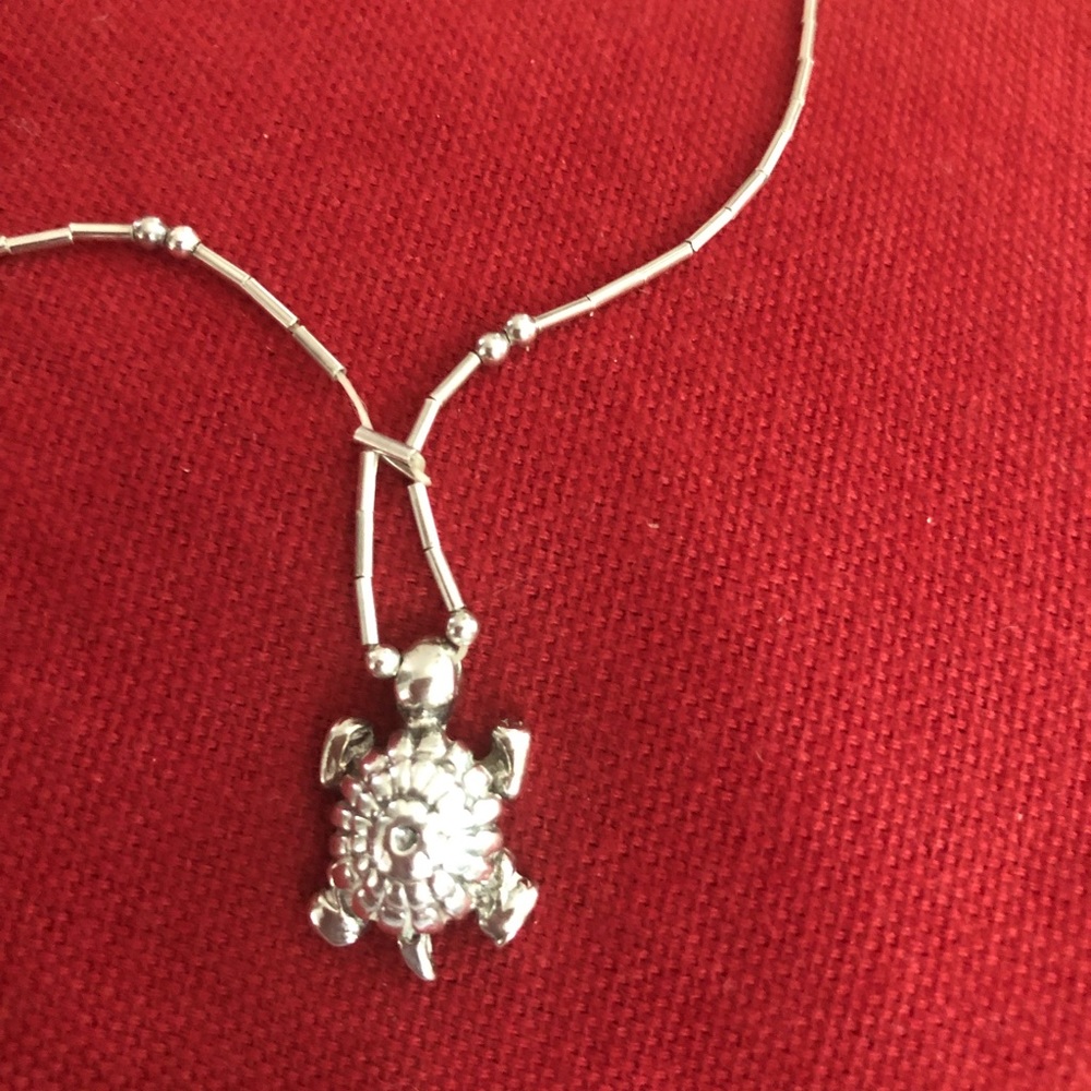STERLING SILVER TURTLE CHARM NECKLACE - Picture 4 of 7